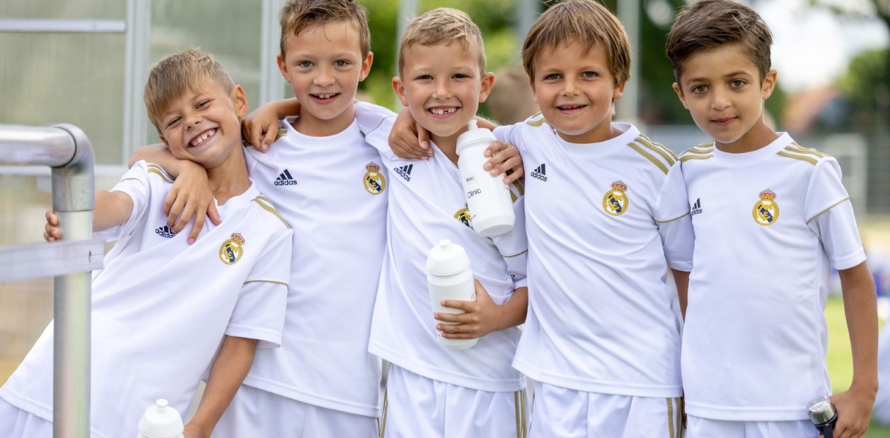 Real Madrid Fußballschule im HWG-Stadion am Zoo